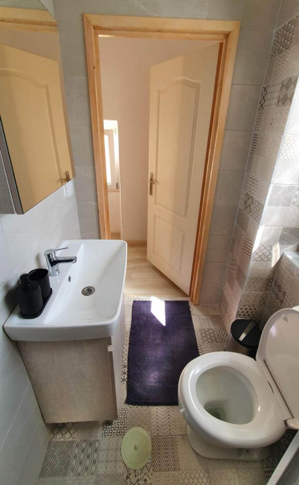 Appartement Fanis House *